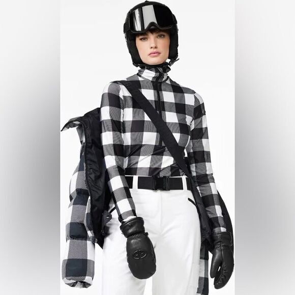 Goldbergh Woody Cabin Flannel Print Ski Pully NWT XS Base Layer - Picture 1 of 8